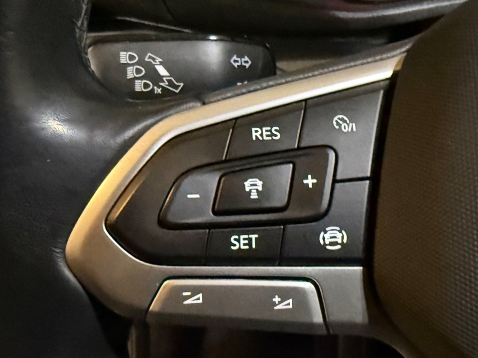 VW Transporter 2,0 TDi 150 Kassevogn DSG lang