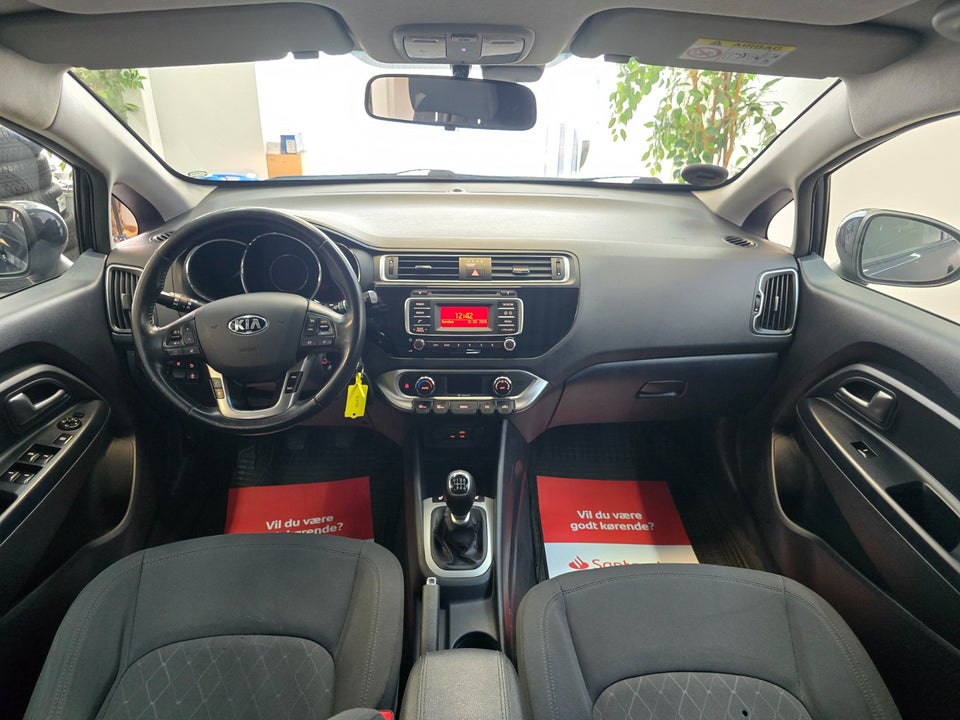 Kia Rio 1,4 CVVT Attraction 5d