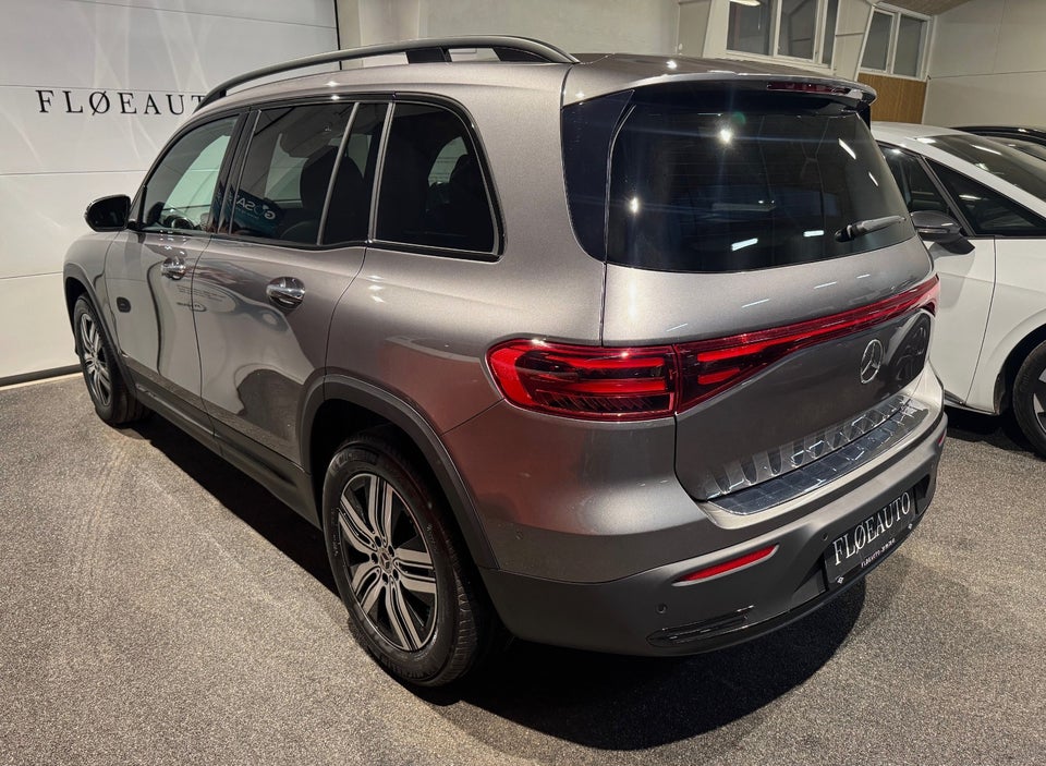 Mercedes EQB300 Progressive 4Matic 7prs 5d