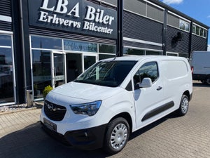 Opel Combo, modelår 2019, 68,000 km