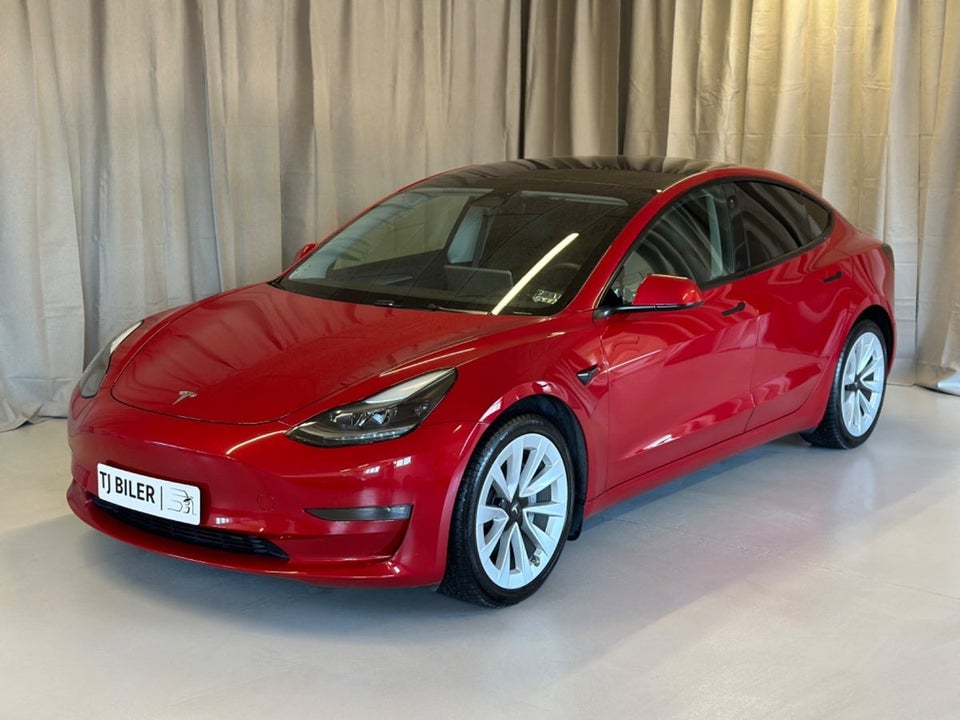 Tesla Model 3 Long Range AWD 4d