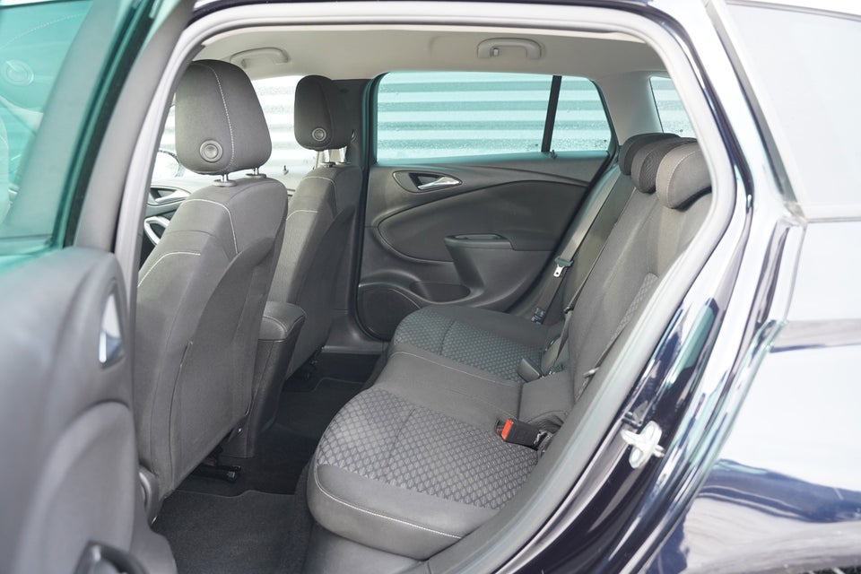 Opel Astra 1,0 T 105 Enjoy Sports Tourer 5d