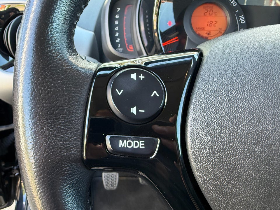 Toyota Aygo 1,0 VVT-i x-pression 5d
