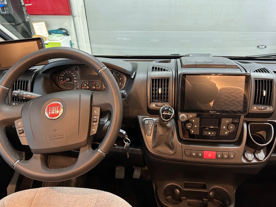 Fiat Carthago 2,3 Malibu T 440QB aut. 2d