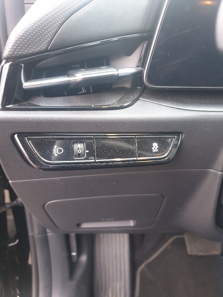 Kia Niro 64 EV Prestige 5d