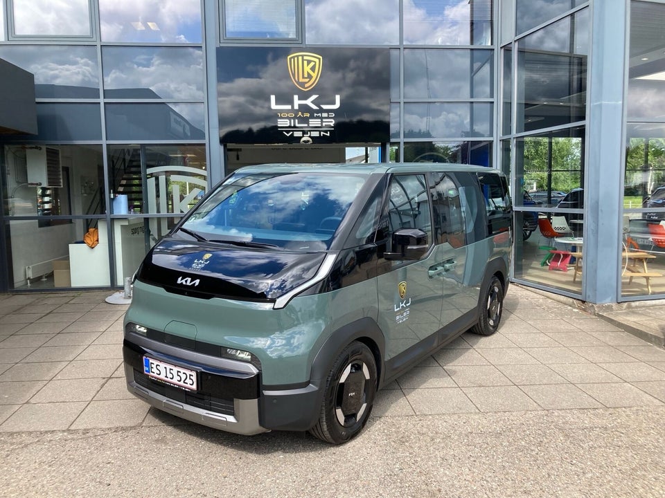 Kia PV5 71 Long Range Upgrade 5d