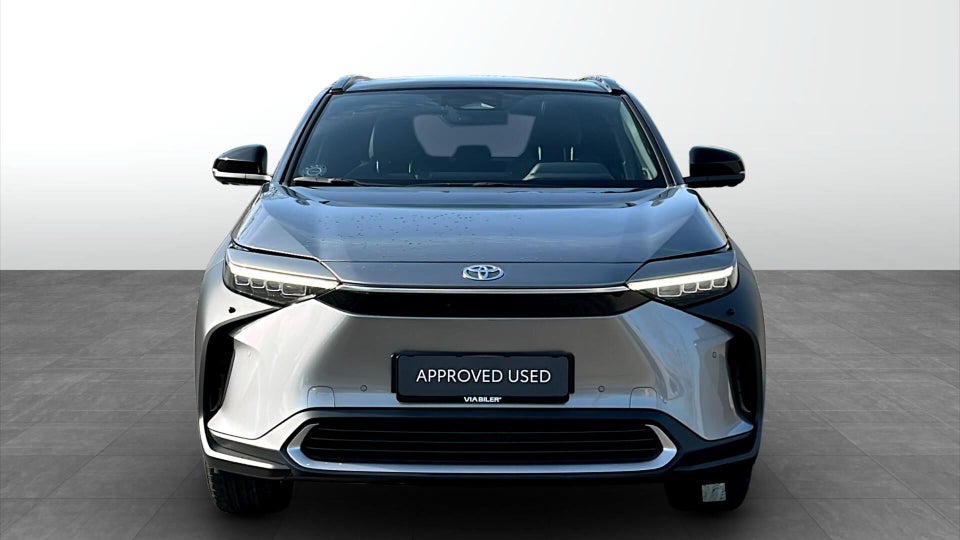 Toyota bZ4X Executive 5d