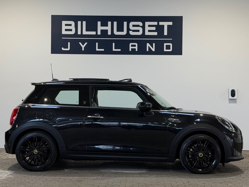 MINI Cooper SE Maximise 3d