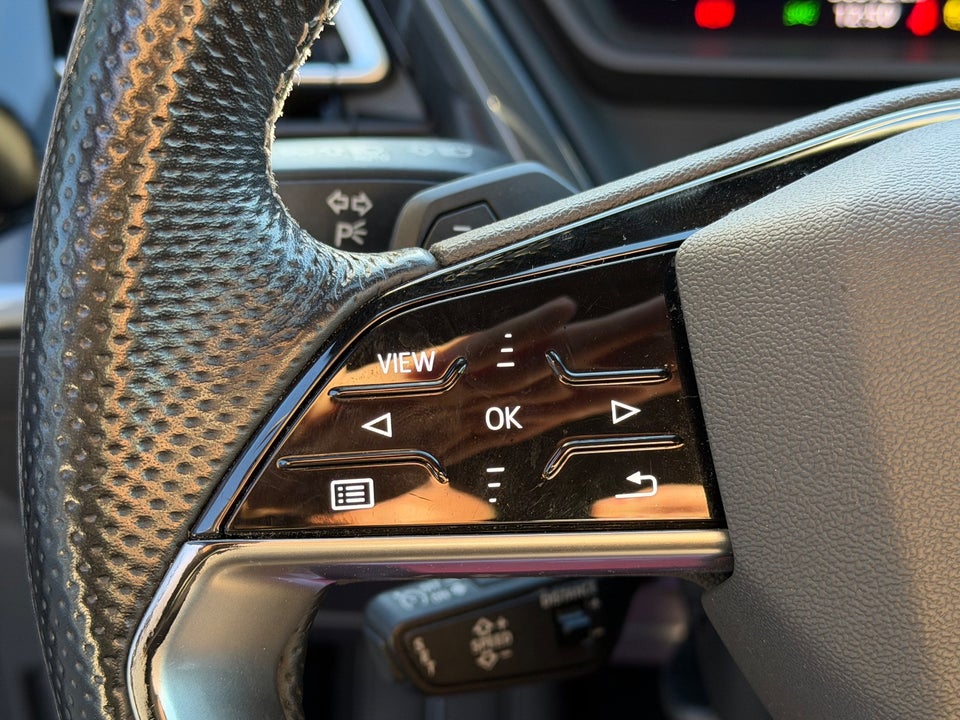 Audi Q4 e-tron 40 Advanced S-line 5d