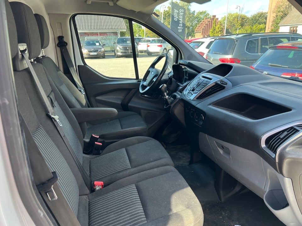 Ford Transit Custom 310L 2,2 TDCi 125 Trend Van 5d