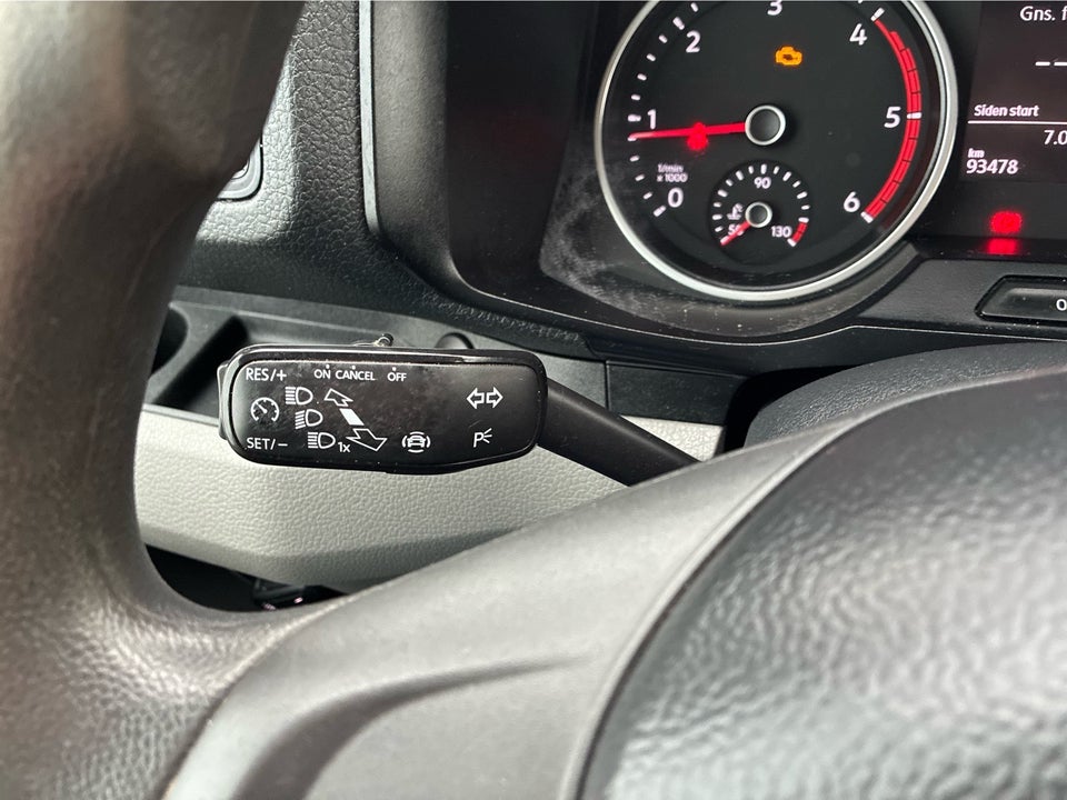 VW Crafter 35 2,0 TDi 140 Kassevogn L3H3