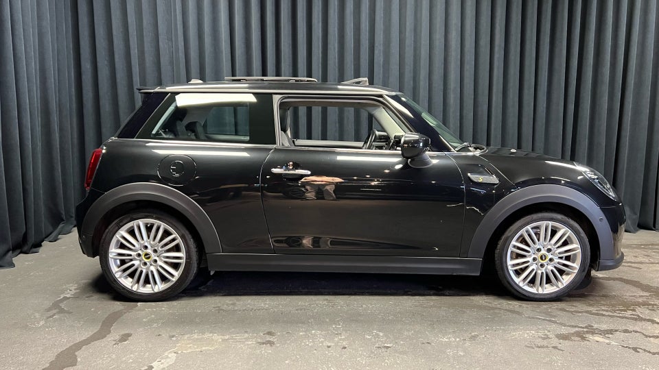 MINI Cooper SE Edition Premium Plus 3d