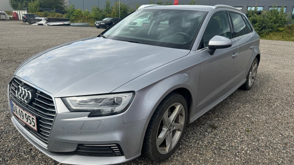 Audi A3 1,4 e-tron Sport Sportback S-tr. 5d