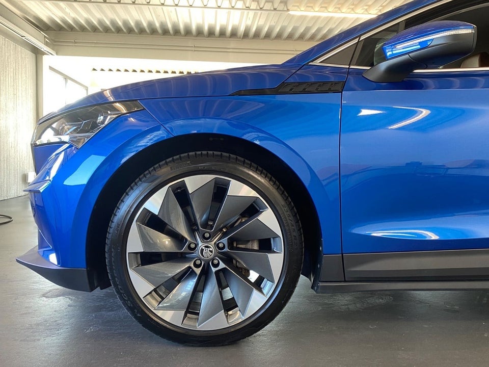 Skoda Enyaq 80x iV ecoSuite 5d