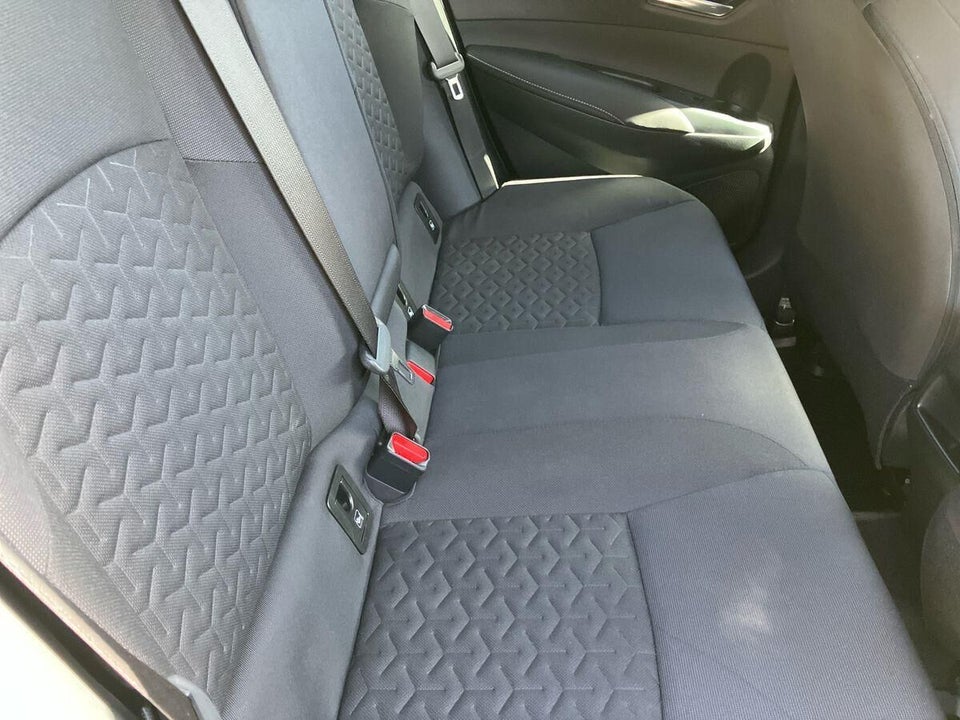 Toyota Corolla 2,0 Hybrid H3 Premium MDS 5d