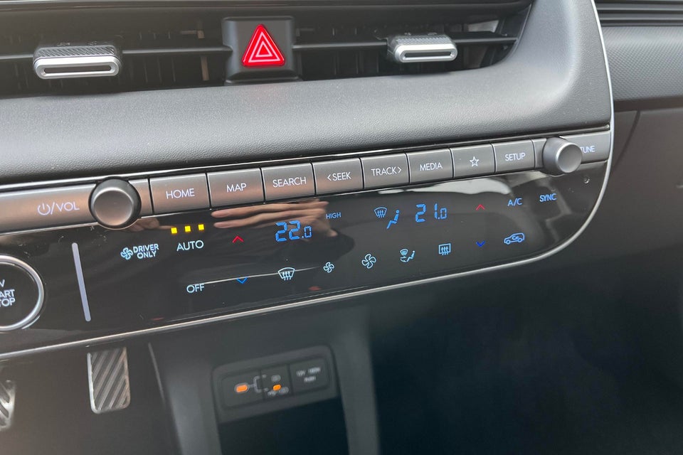 Hyundai Ioniq 5 84 Essential 5d