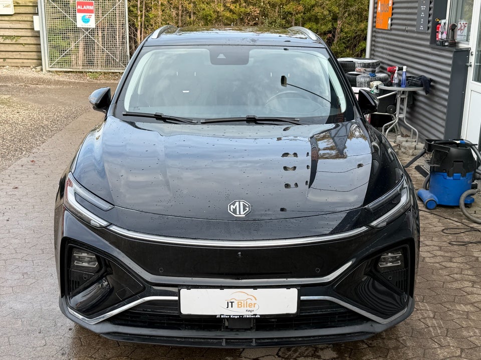 MG Marvel R Performance 5d