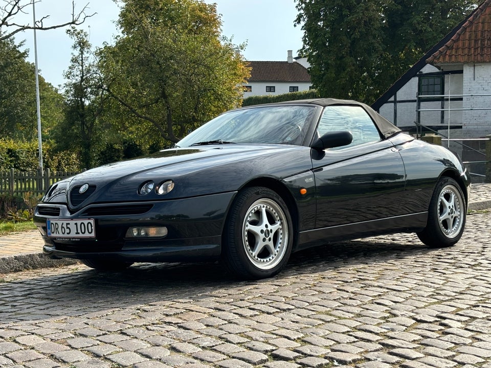 Alfa Romeo Spider 3,0 V6 2d