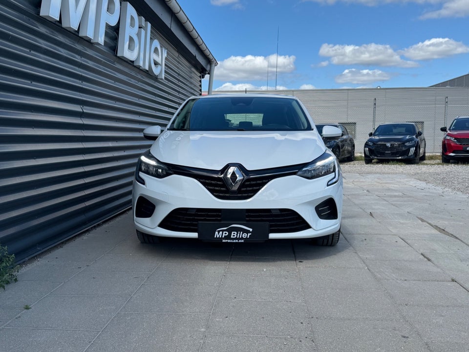 Renault Clio V 1,6 E-Tech Zen 5d
