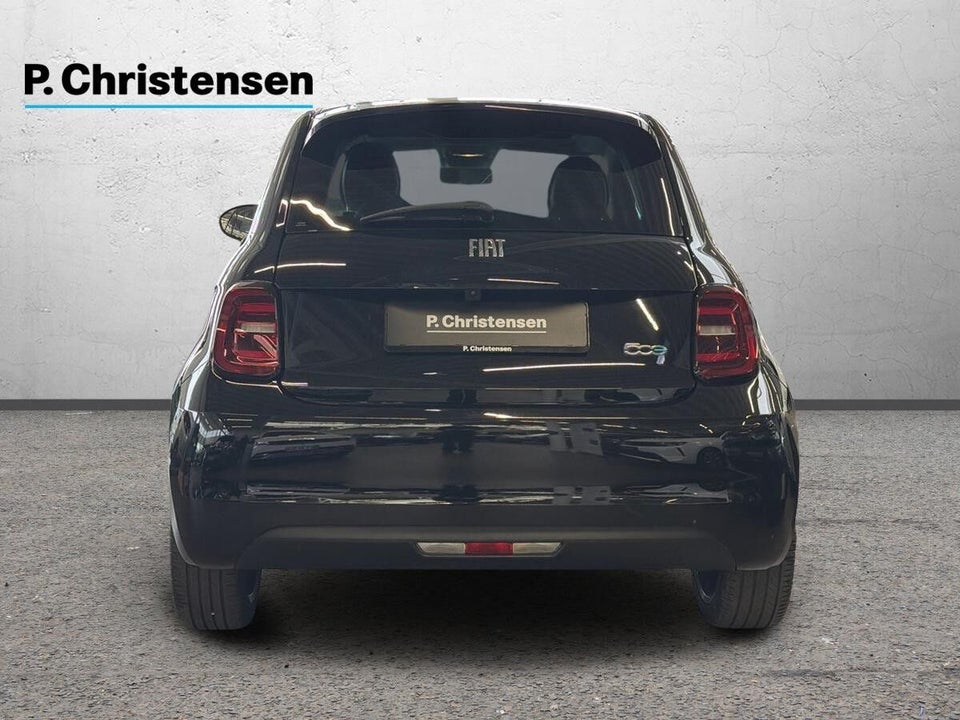 Fiat 500e 42 Icon Plus 3d