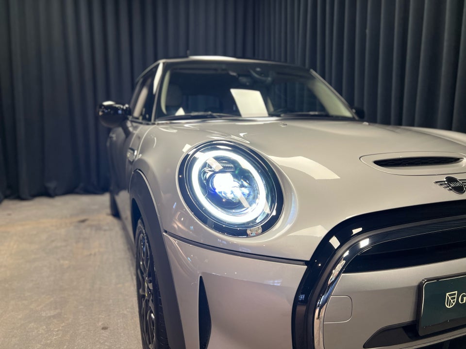 MINI Cooper SE Edition Premium Plus 3d