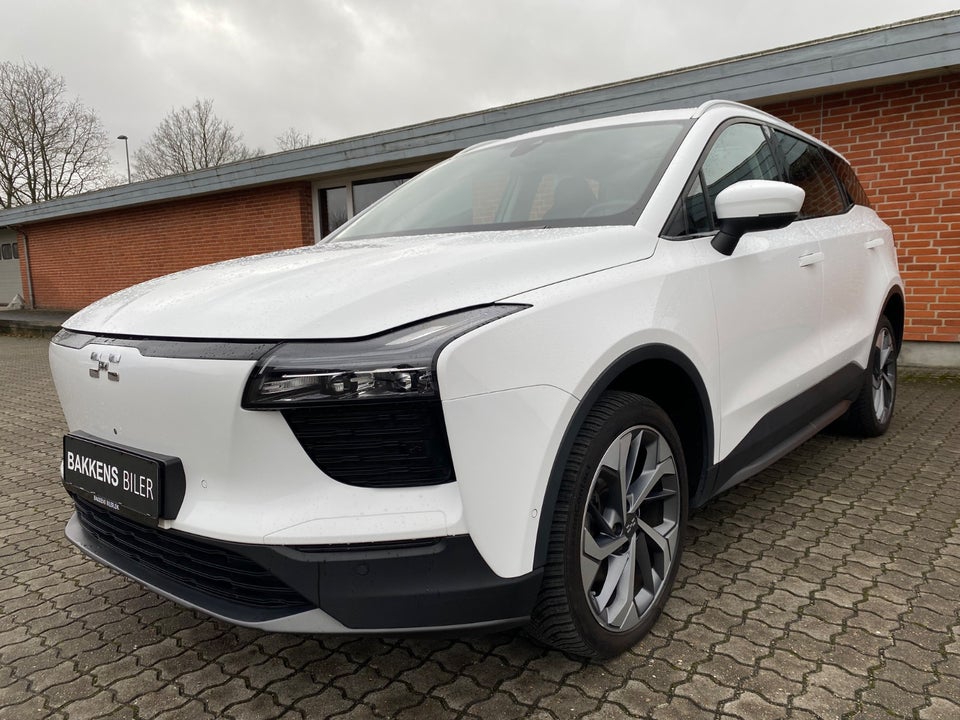 Aiways U5 Premium 5d