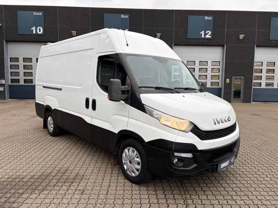 Iveco Daily 2,3 35C13 12m³ Van AG8
