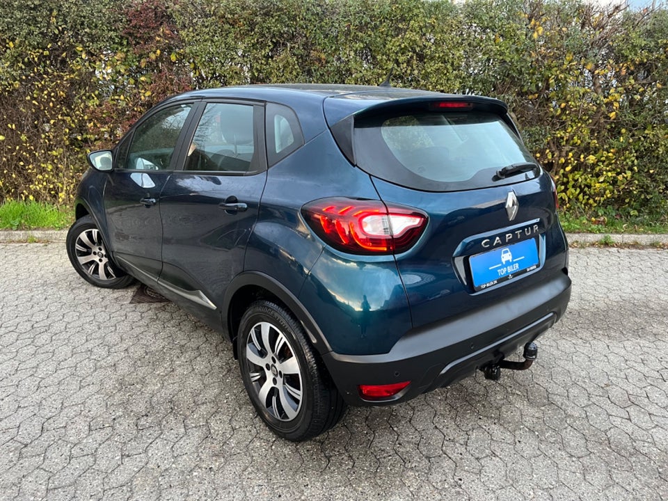 Renault Captur 0,9 TCe 90 Intens 5d