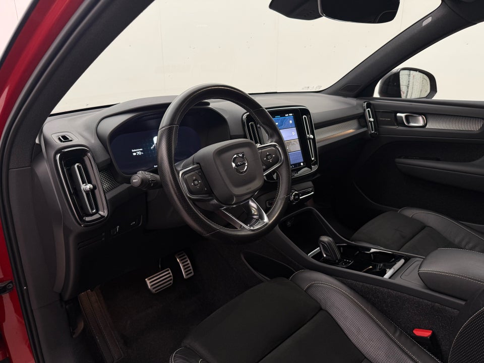 Volvo XC40 P8 ReCharge Twin R-Design 5d
