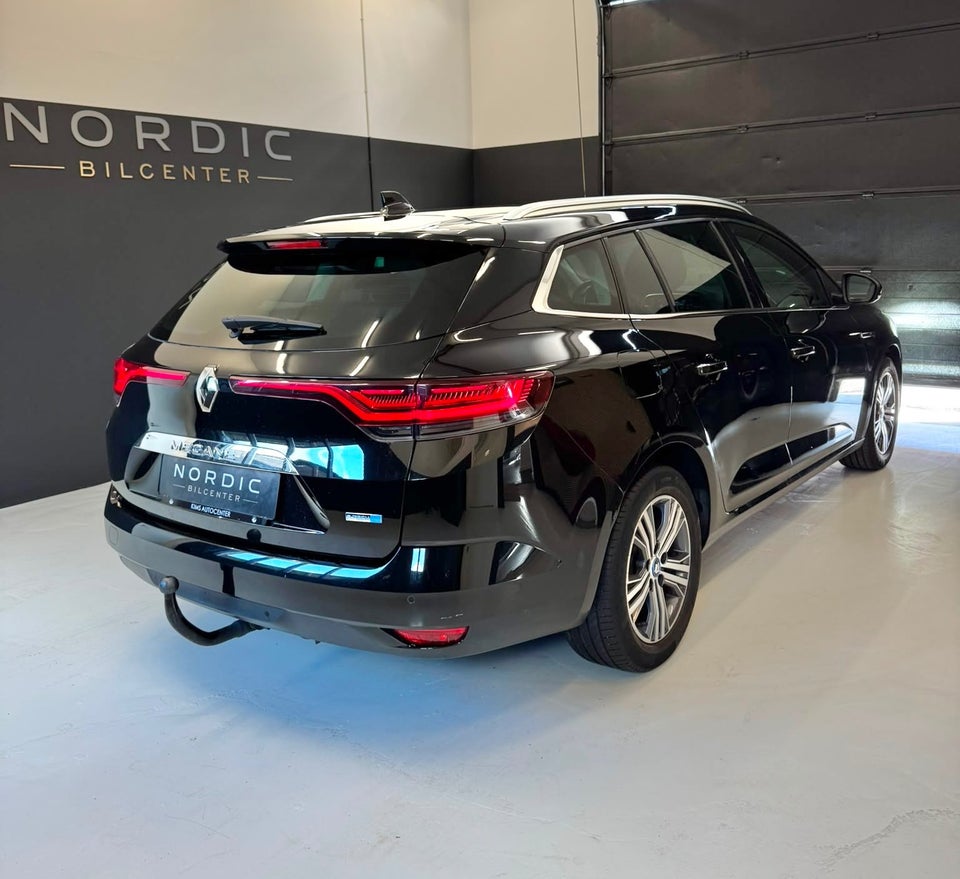 Renault Megane IV 1,6 E-Tech Intens Sport Tourer 5d