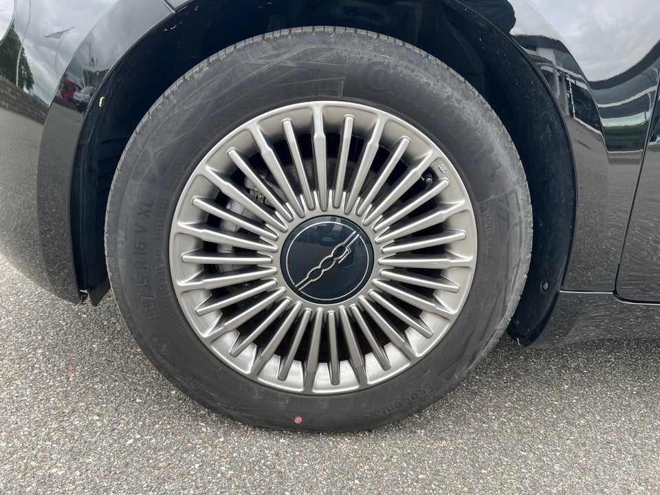 Fiat 500e 42 Icon Cabrio 2d