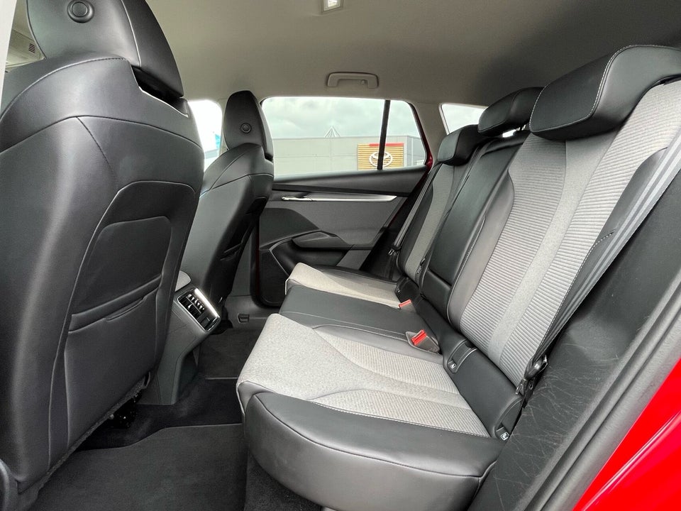Skoda Enyaq 80 iV 5d