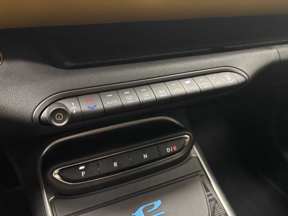 Jeep Avenger 54 1st Edition 5d