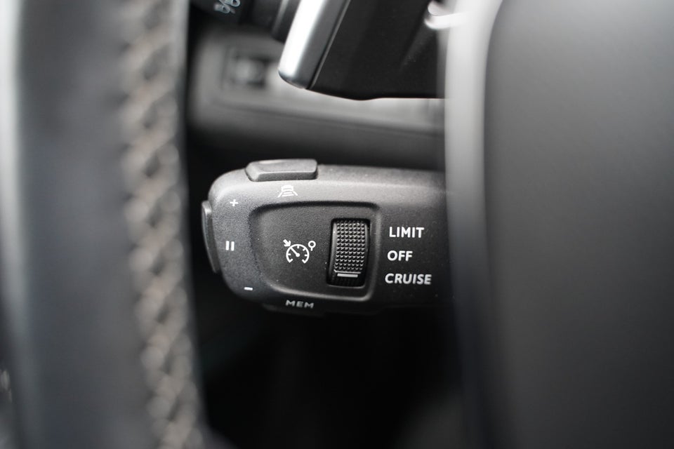 Peugeot 3008 1,6 Hybrid Allure Pack EAT8 5d