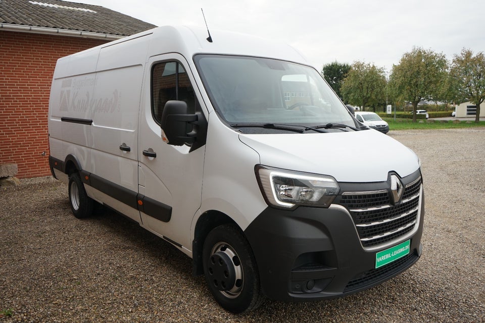 Renault Master IV T35 2,3 dCi 165 L3H2 Kassevogn RWD