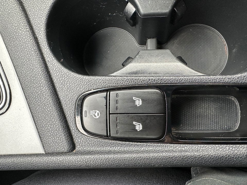 Kia Niro 1,6 PHEV Advance DCT 5d