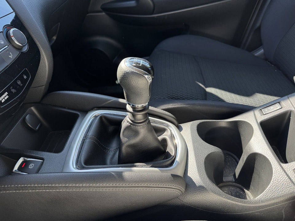 Nissan Qashqai 1,5 dCi 110 Visia 5d