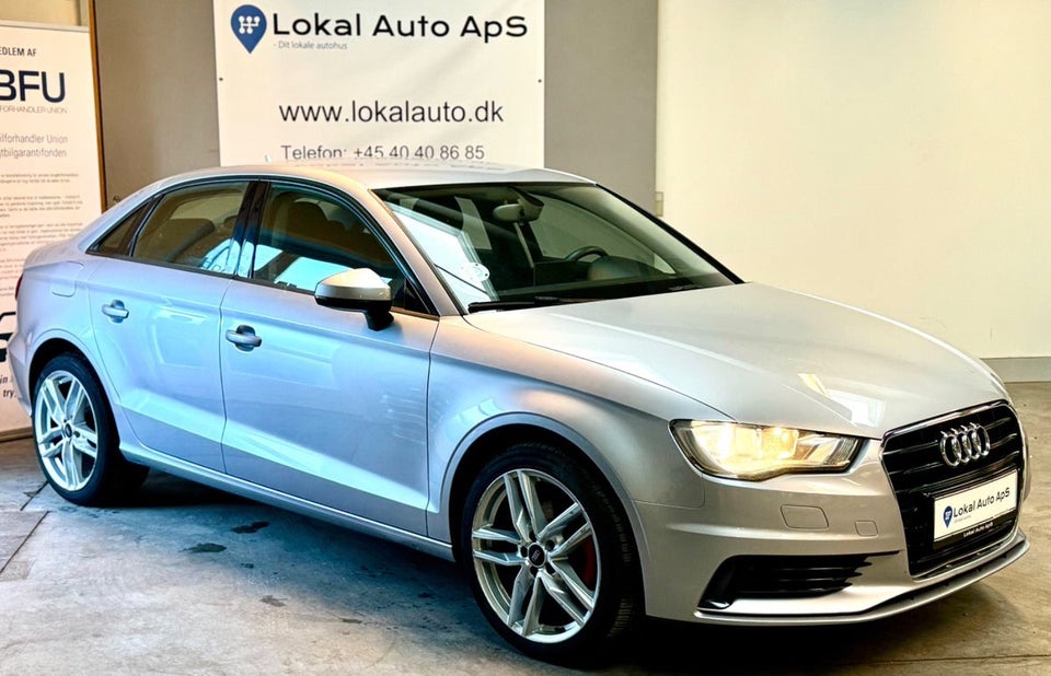 Audi A3 1,6 TDi Ambiente S-tr. 4d