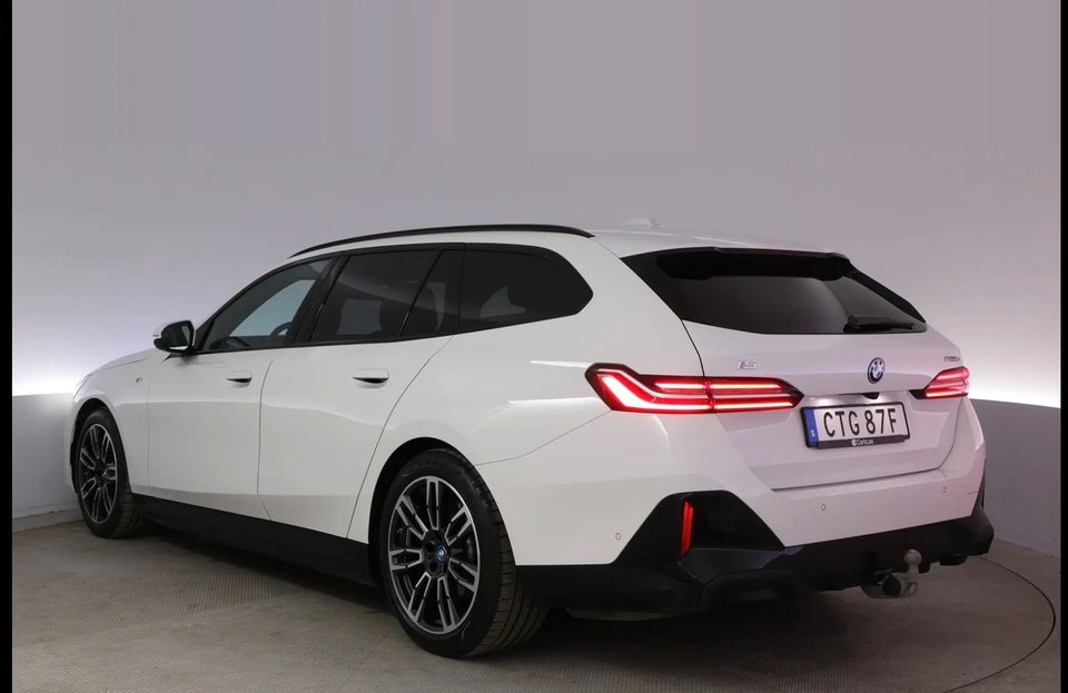 BMW i5 eDrive40 Touring M-Sport 5d