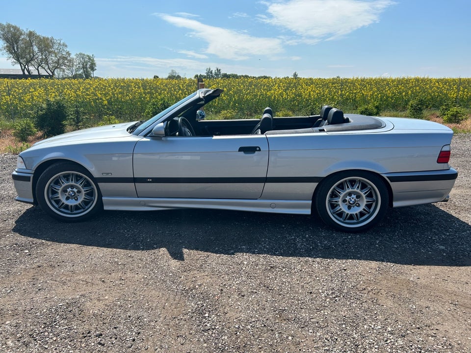 BMW M3 3,2 Cabriolet 2d