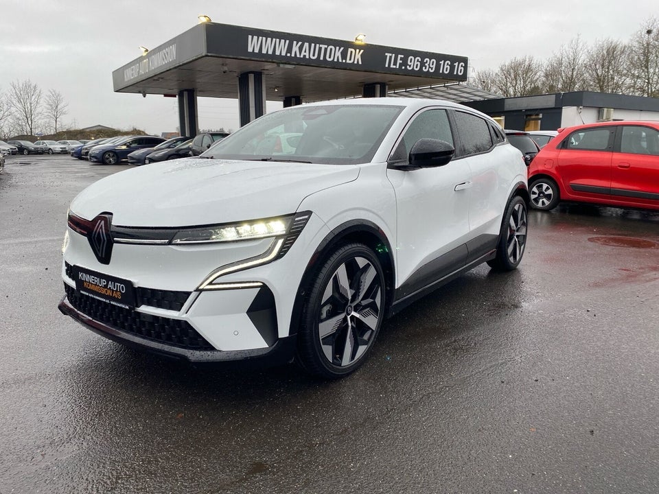 Renault Megane E-Tech 40 Equilibre 5d
