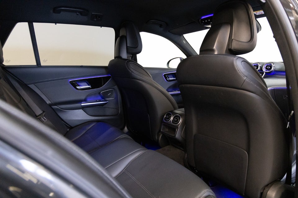 Mercedes C300 e 2,0 AMG Line stc. aut. 5d