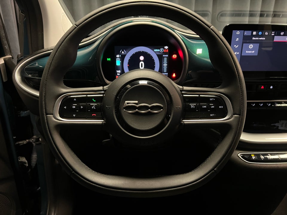 Fiat 500e 42 Icon 3d