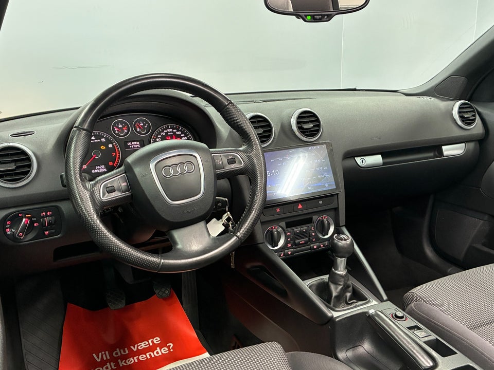 Audi A3 1,8 TFSi Attraction Cabriolet 2d