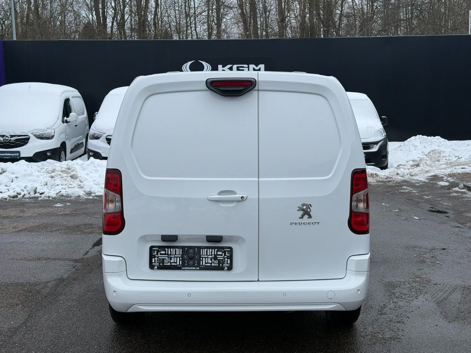 Peugeot Partner 1,5 BlueHDi 130 L2V2 Ultimate EAT8 Van