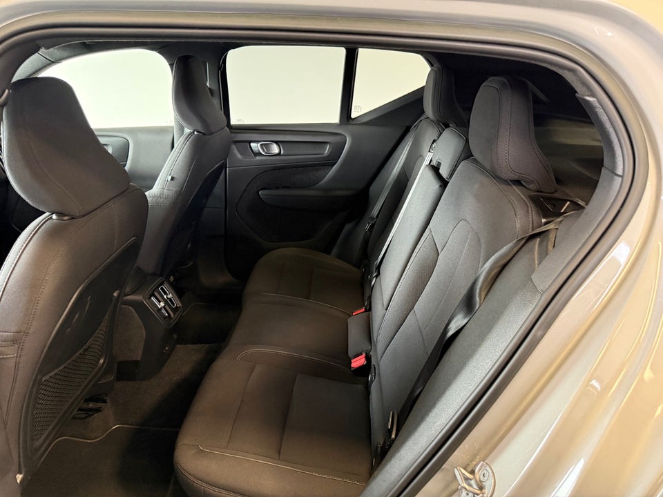 Volvo XC40 P6 ReCharge Core 5d