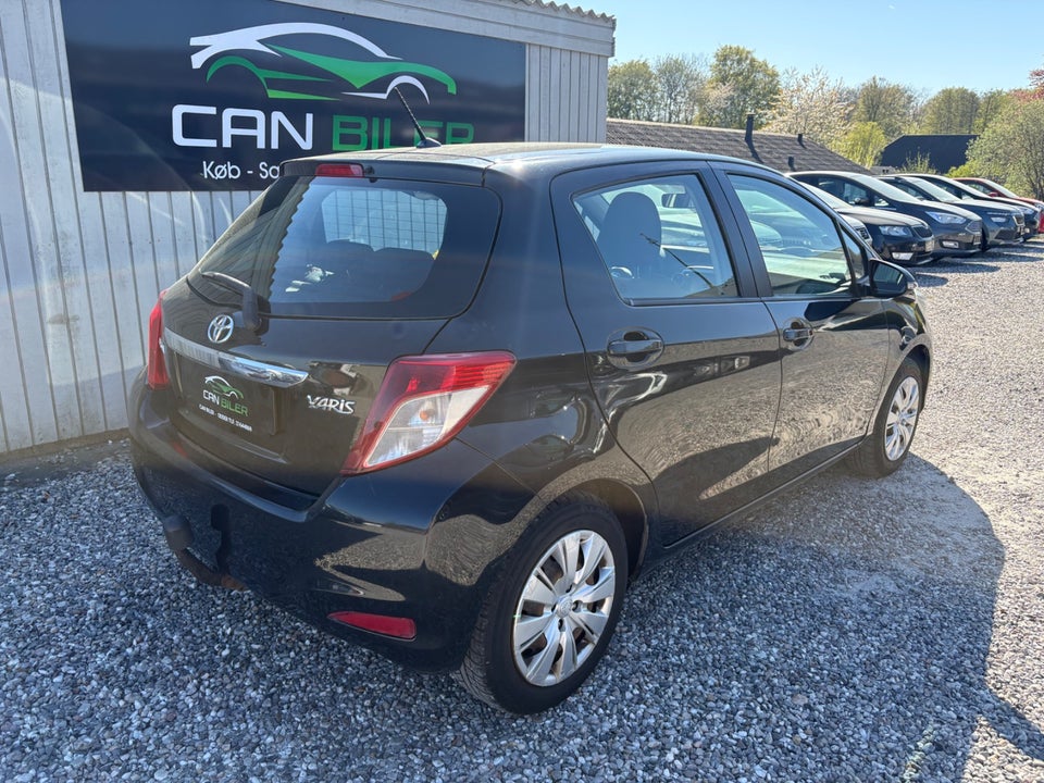 Toyota Yaris 1,3 VVT-i T2 Touch 5d