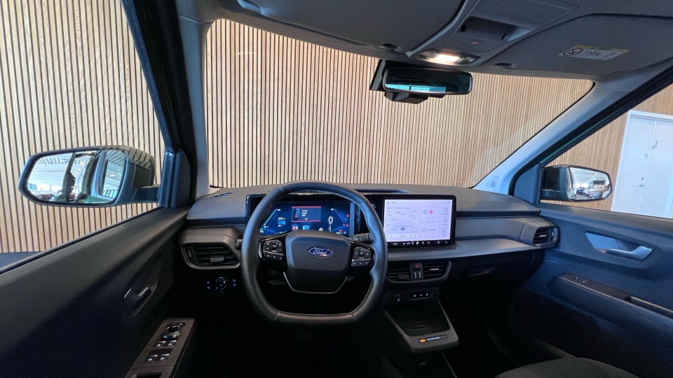 Ford E-Tourneo Courier 46 Active
