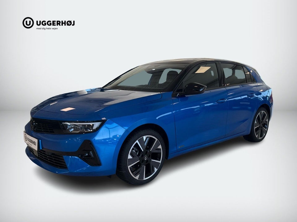 Opel Astra-e 54 Ultimate 5d