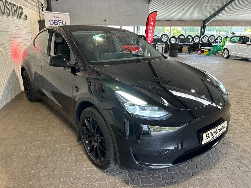 Tesla Model Y RWD 5d